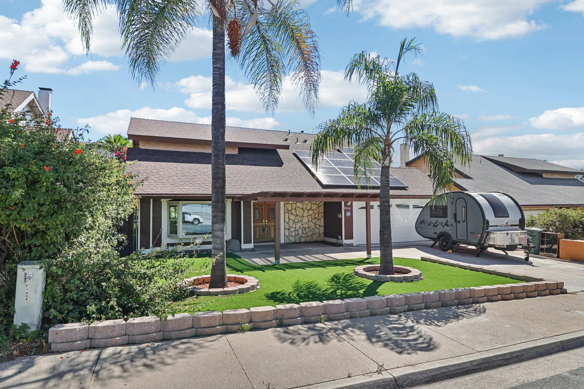 https://cdn.realtyfeed.com/cdn/127/250037623/0e92386ec9e5186a6260b50dc95447e9.webp
