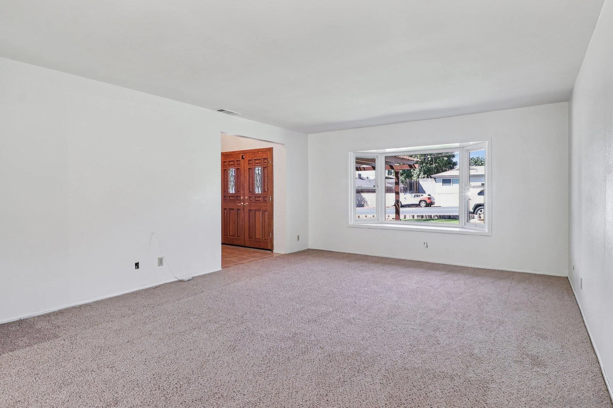 https://cdn.realtyfeed.com/cdn/127/250037623/bcc60eb88be60dbc2296666d1c1f2aa9.webp