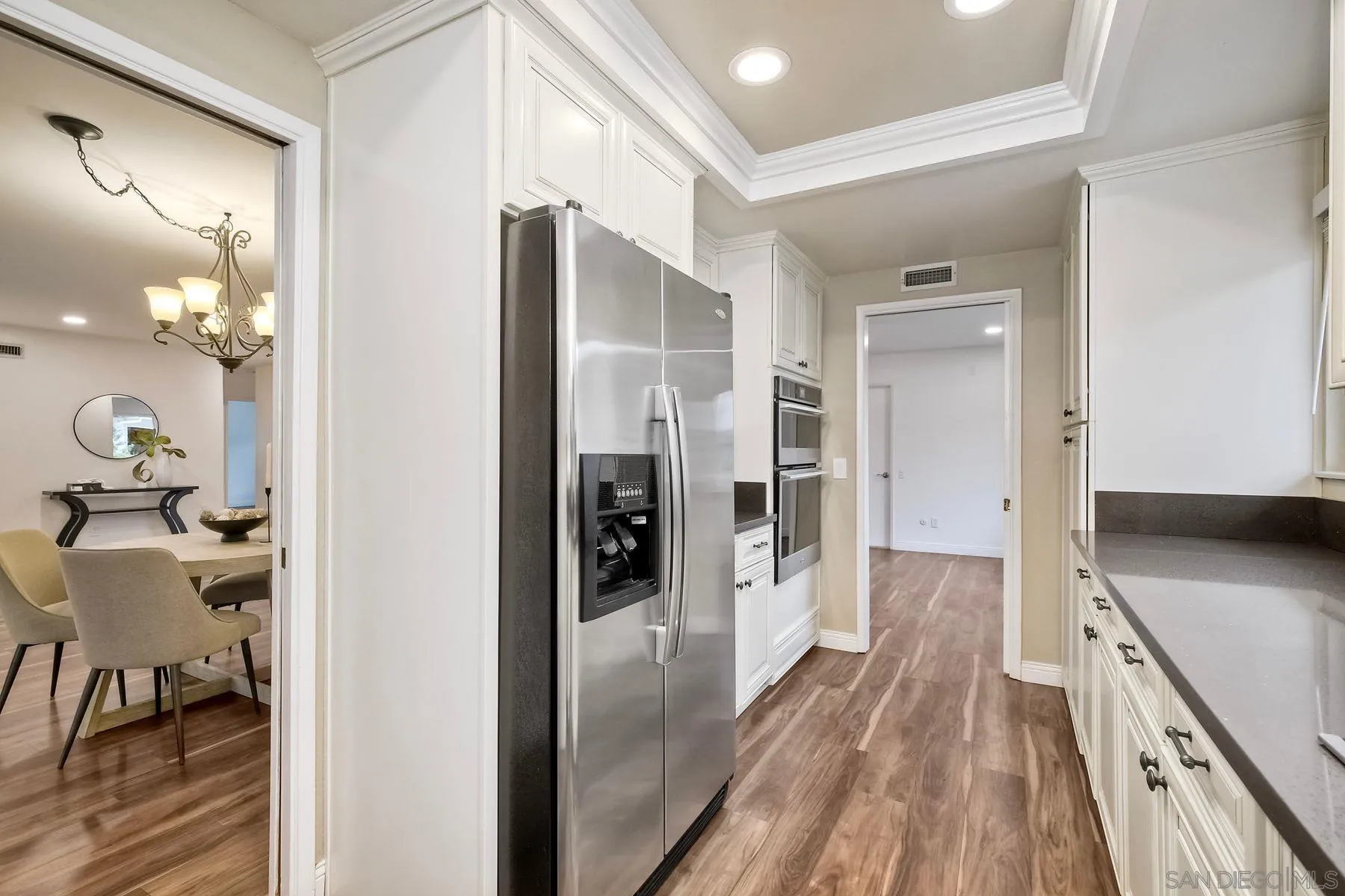 https://cdn.realtyfeed.com/cdn/127/250037624/62a44c0c9b4eacb2a9dd3bdb7e20787a.webp