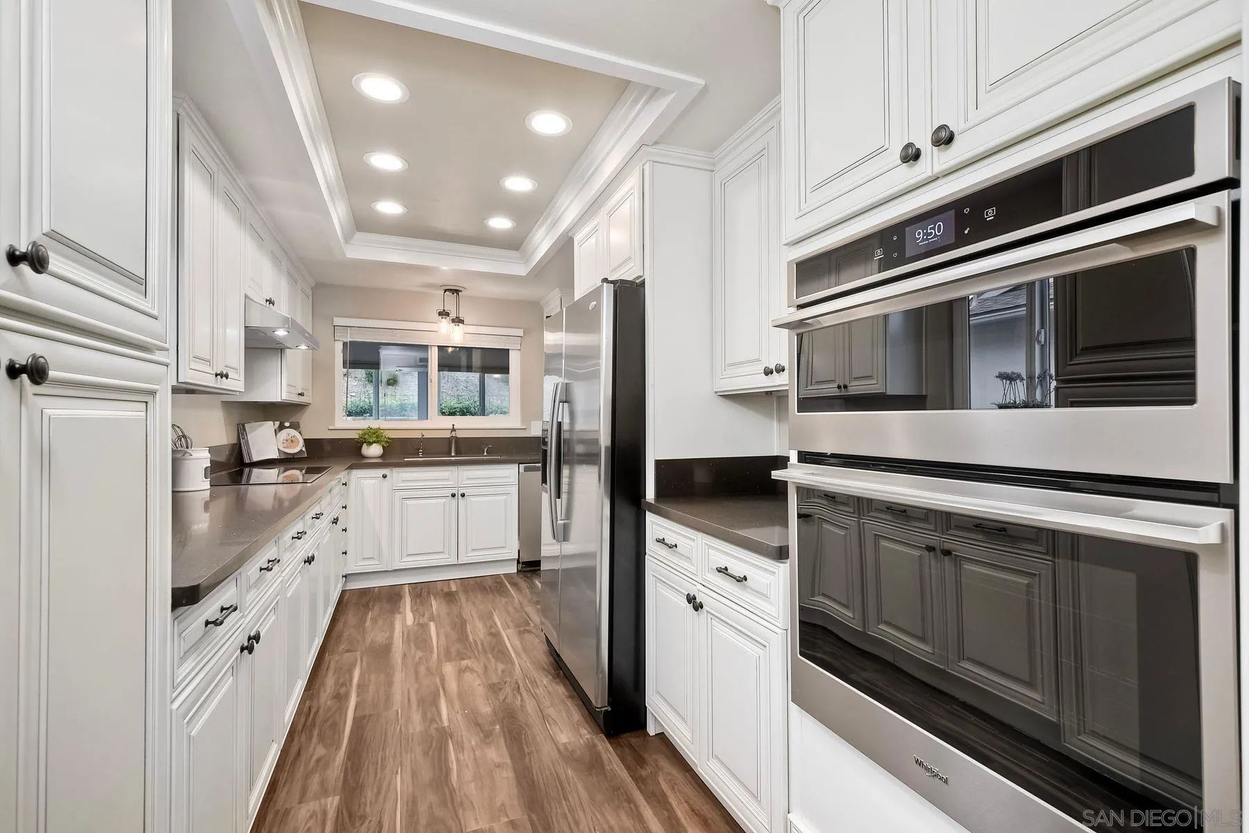 https://cdn.realtyfeed.com/cdn/127/250037624/f1a7137938e36921997898df35179eec.webp