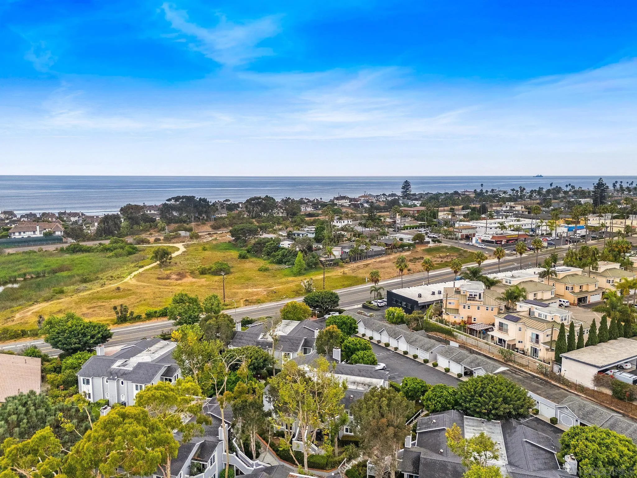 https://cdn.realtyfeed.com/cdn/127/250037626/8443b2564ba916a2b2b5118f06e6dec1.webp
