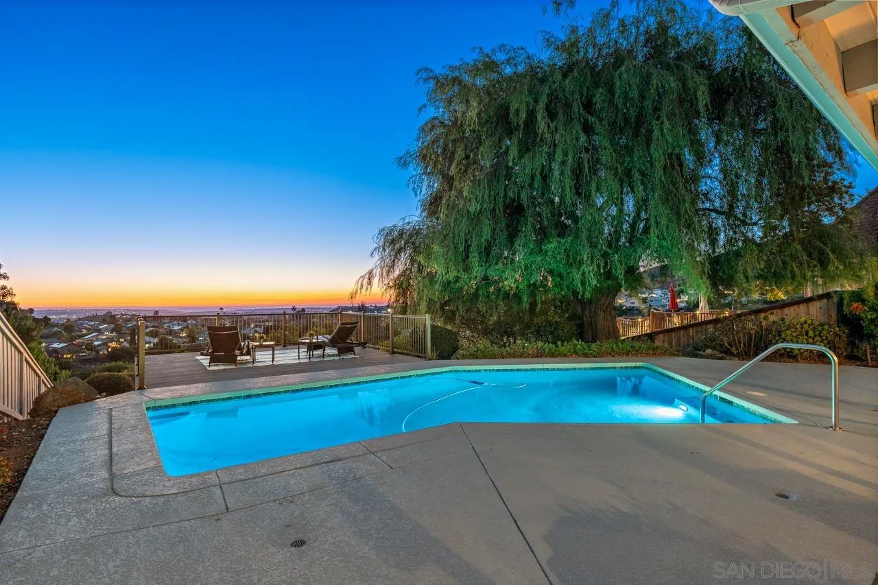 https://cdn.realtyfeed.com/cdn/127/250037627/6400dee79ec775450869243ab87217f1.webp