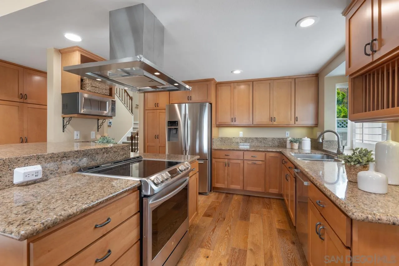 https://cdn.realtyfeed.com/cdn/127/250037627/9b4c679351763f40d1215a05e2e55143.webp