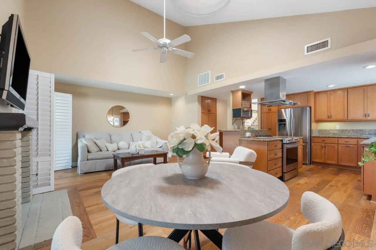 https://cdn.realtyfeed.com/cdn/127/250037627/c5d78c38c521ddaf0753f6d6d9b23847.webp