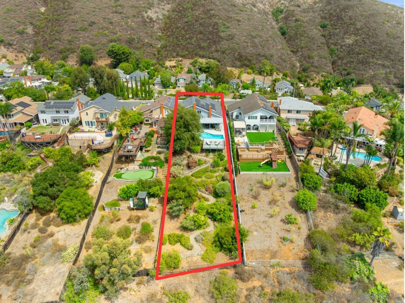 https://cdn.realtyfeed.com/cdn/127/250037627/efde33cdff8c712b470eb08b2d59c09f.webp