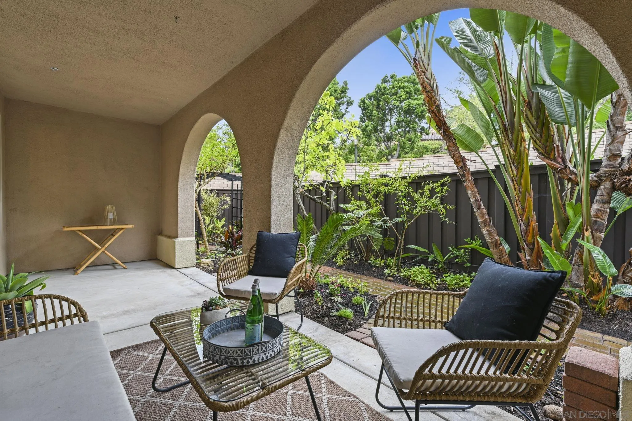 Photo #3: 250037628 Listing 