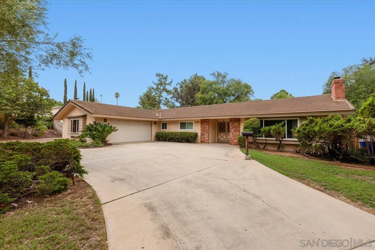 https://cdn.realtyfeed.com/cdn/127/250037629/3316d419aabcdaf83f2500afe2b423ab.webp