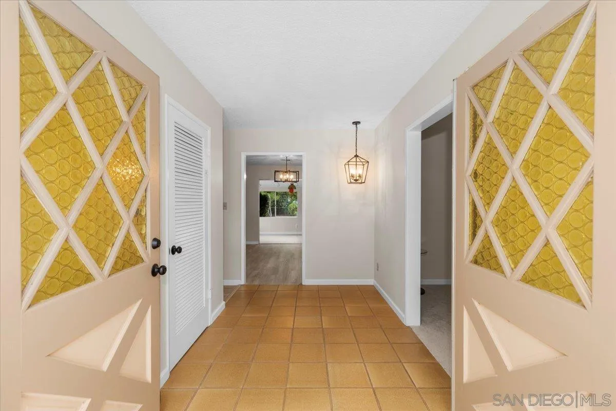https://cdn.realtyfeed.com/cdn/127/250037629/d887004fa32968eb95727e60ed546daf.webp