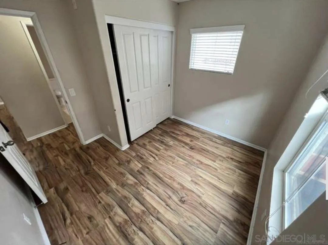 https://cdn.realtyfeed.com/cdn/127/250037636/1f8078e8687a81cadb194ec7651d8d3b.webp