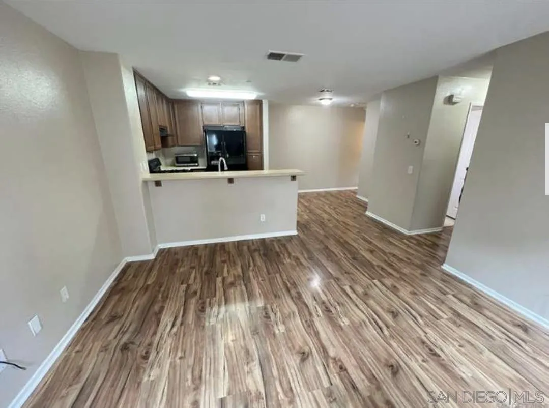 https://cdn.realtyfeed.com/cdn/127/250037636/3defbb44a3f1e5f795e95d1e63b0f85f.webp