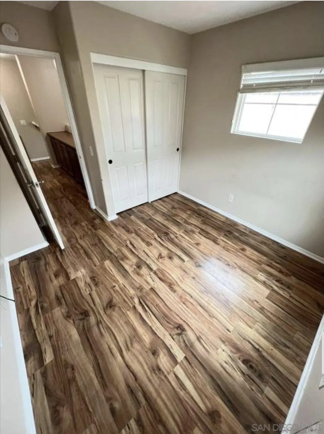 https://cdn.realtyfeed.com/cdn/127/250037636/a3fa918cc5e4a90fa10eb6b8313f2b94.webp