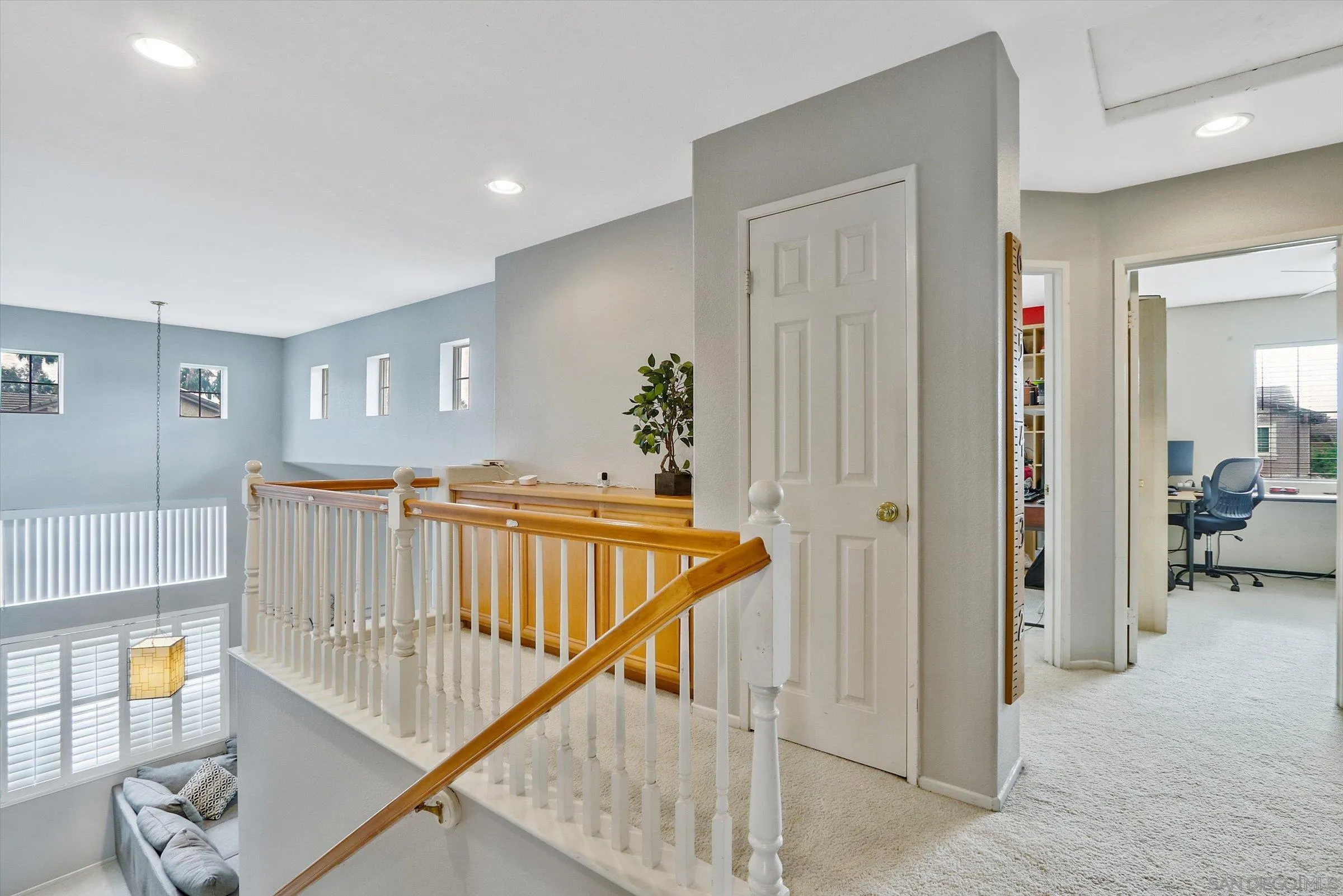 https://cdn.realtyfeed.com/cdn/127/250037641/0448b2e681c9e5d21ece90ee5f88e898.webp