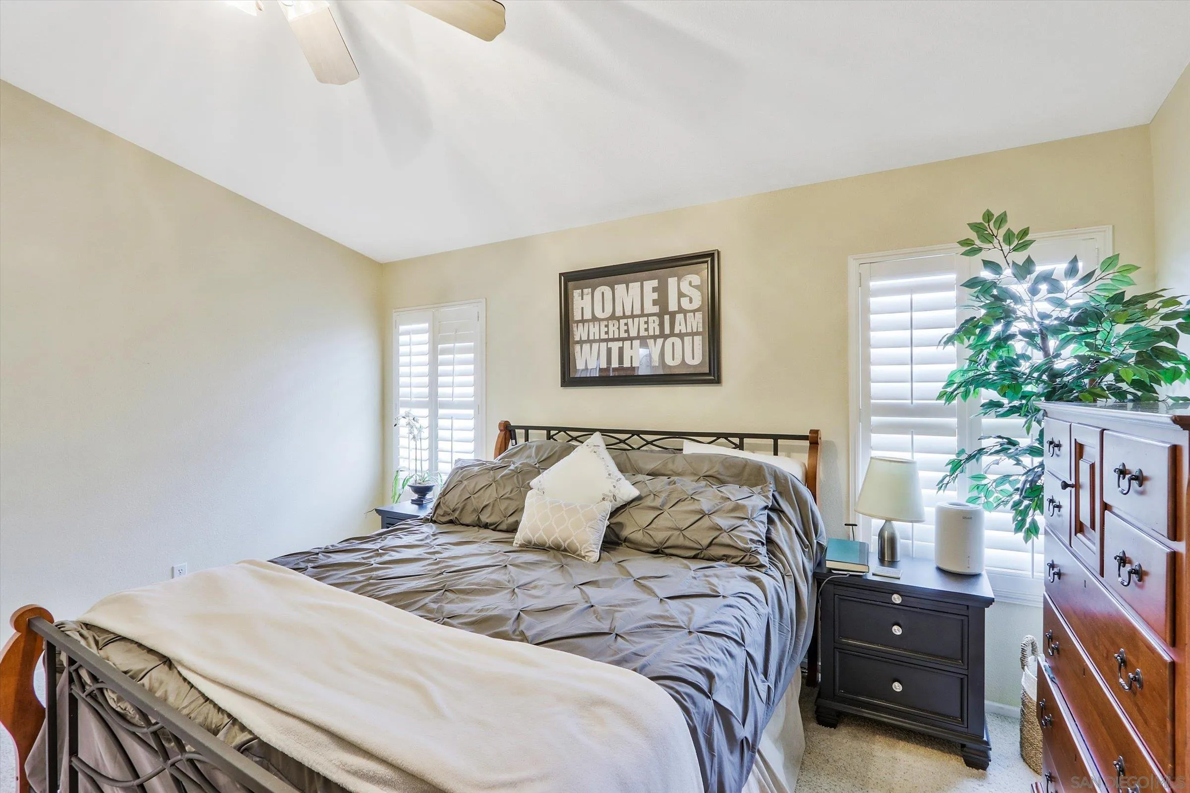 https://cdn.realtyfeed.com/cdn/127/250037641/4c689bcde99971f891c434e669d54fa9.webp