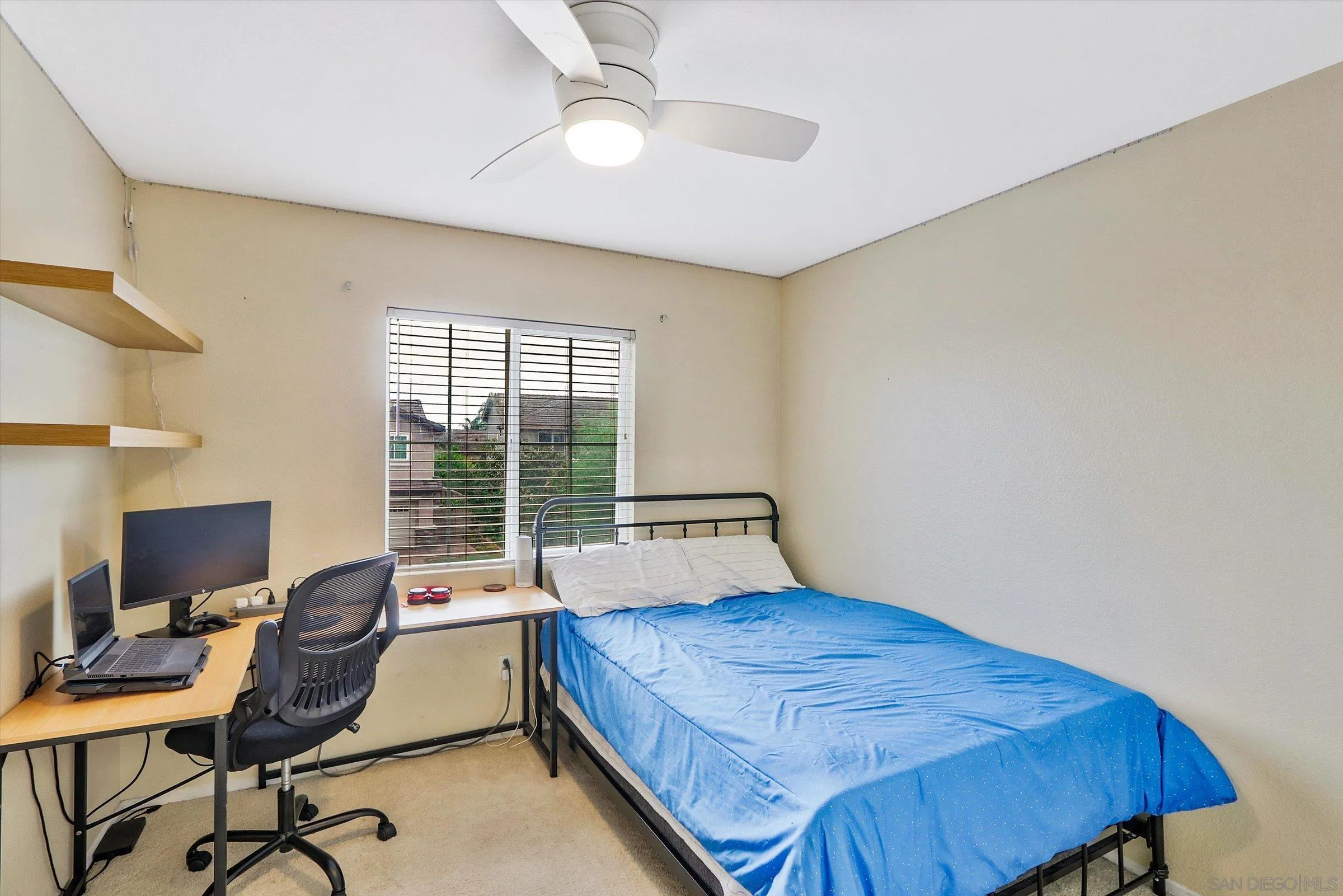https://cdn.realtyfeed.com/cdn/127/250037641/ddc0107bad55cc6529711c9703eee6c5.webp