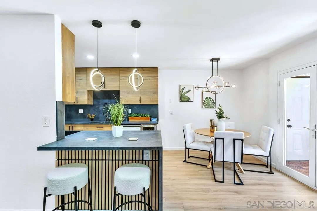 https://cdn.realtyfeed.com/cdn/127/250037642/2b4c80ec8ebb3e851757d2e3fcdb6bc9.webp