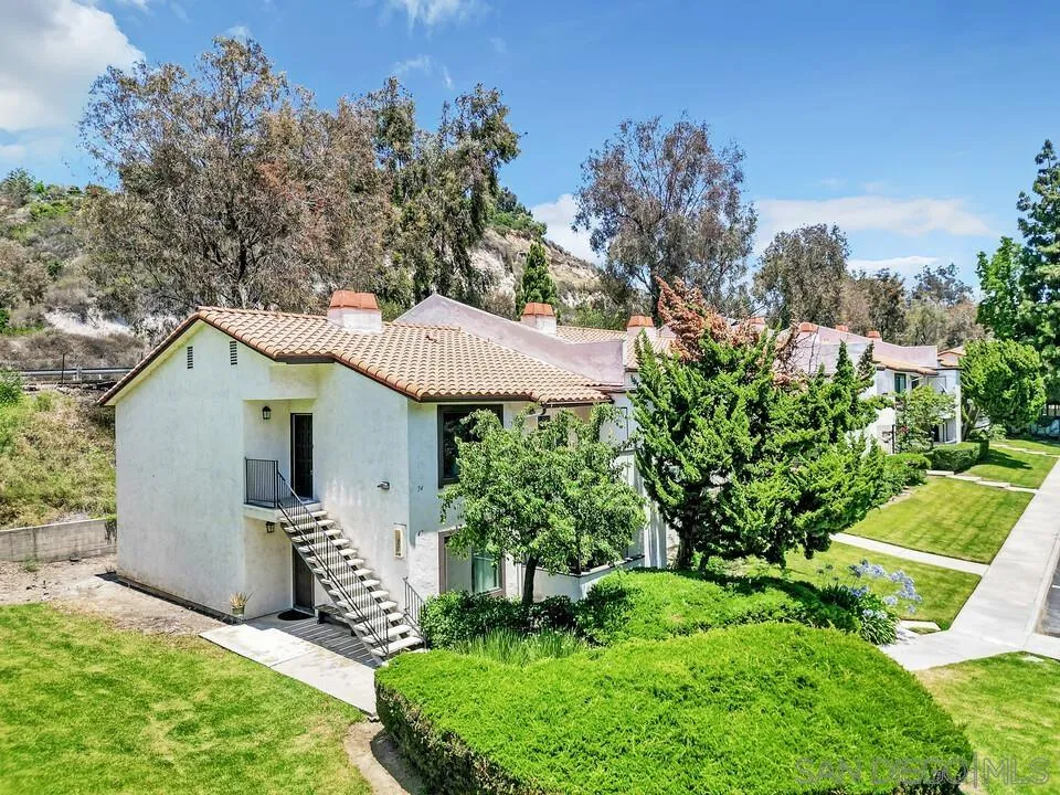 https://cdn.realtyfeed.com/cdn/127/250037642/b1f8a157a8a0bef6761ac7e96c2f4a71.webp