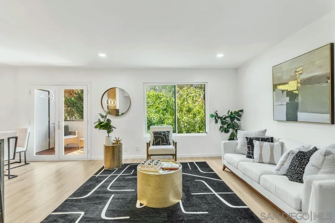 https://cdn.realtyfeed.com/cdn/127/250037642/e3f8d8d868b7eeedd09283f94558494d.webp