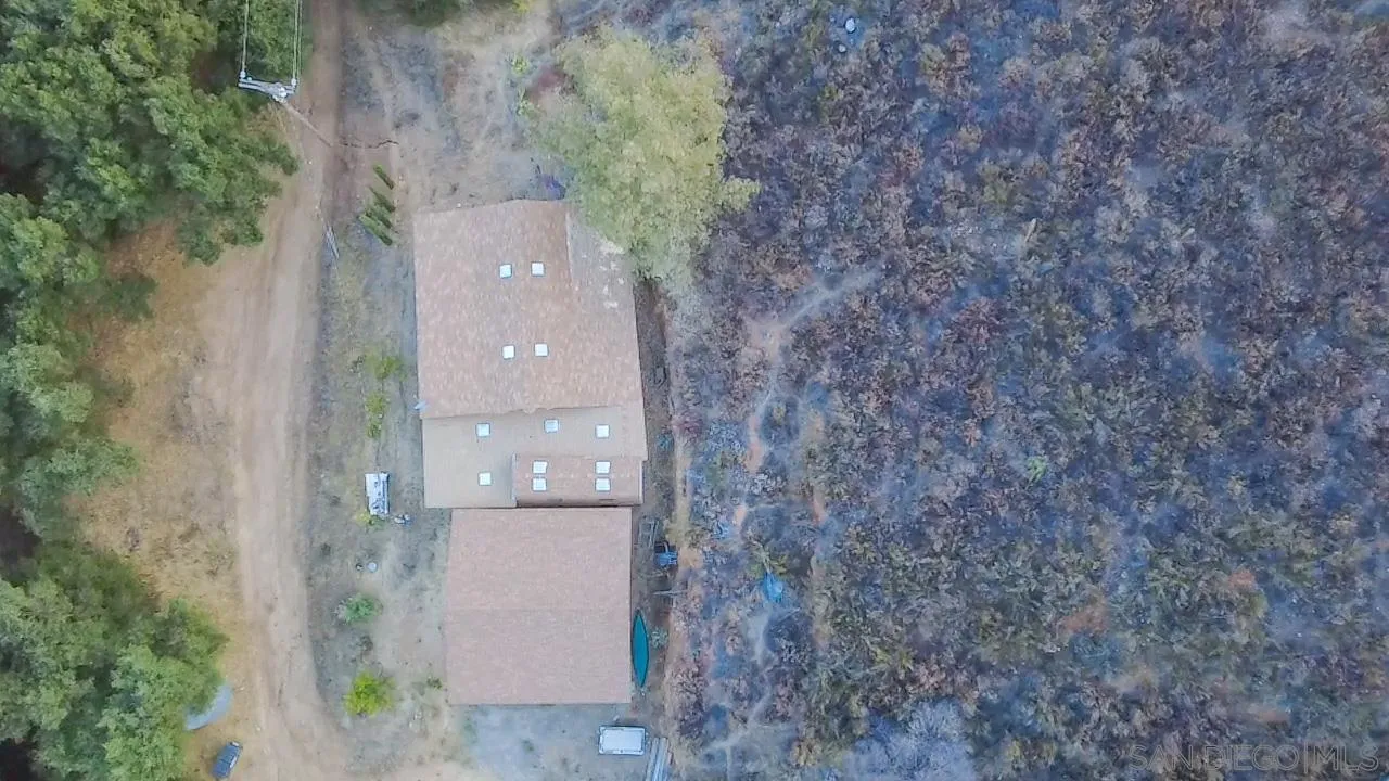 https://cdn.realtyfeed.com/cdn/127/250037643/4d423387bde35a4d90c1ae6f6e03c25f.webp