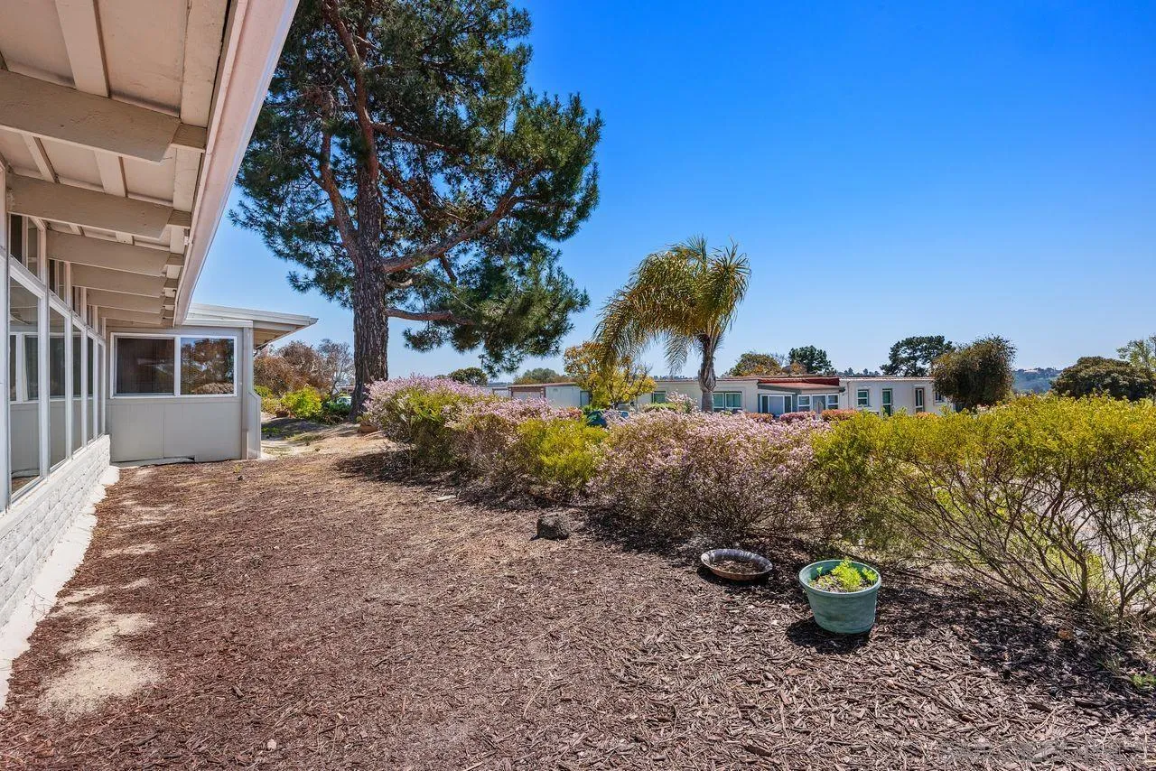 https://cdn.realtyfeed.com/cdn/127/250037644/72d4b58fbbe5772aebdf57e25bb93a26.webp