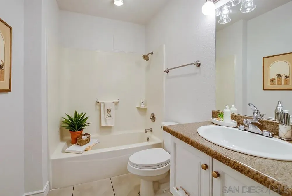 Photo #5: 250037650 Listing 