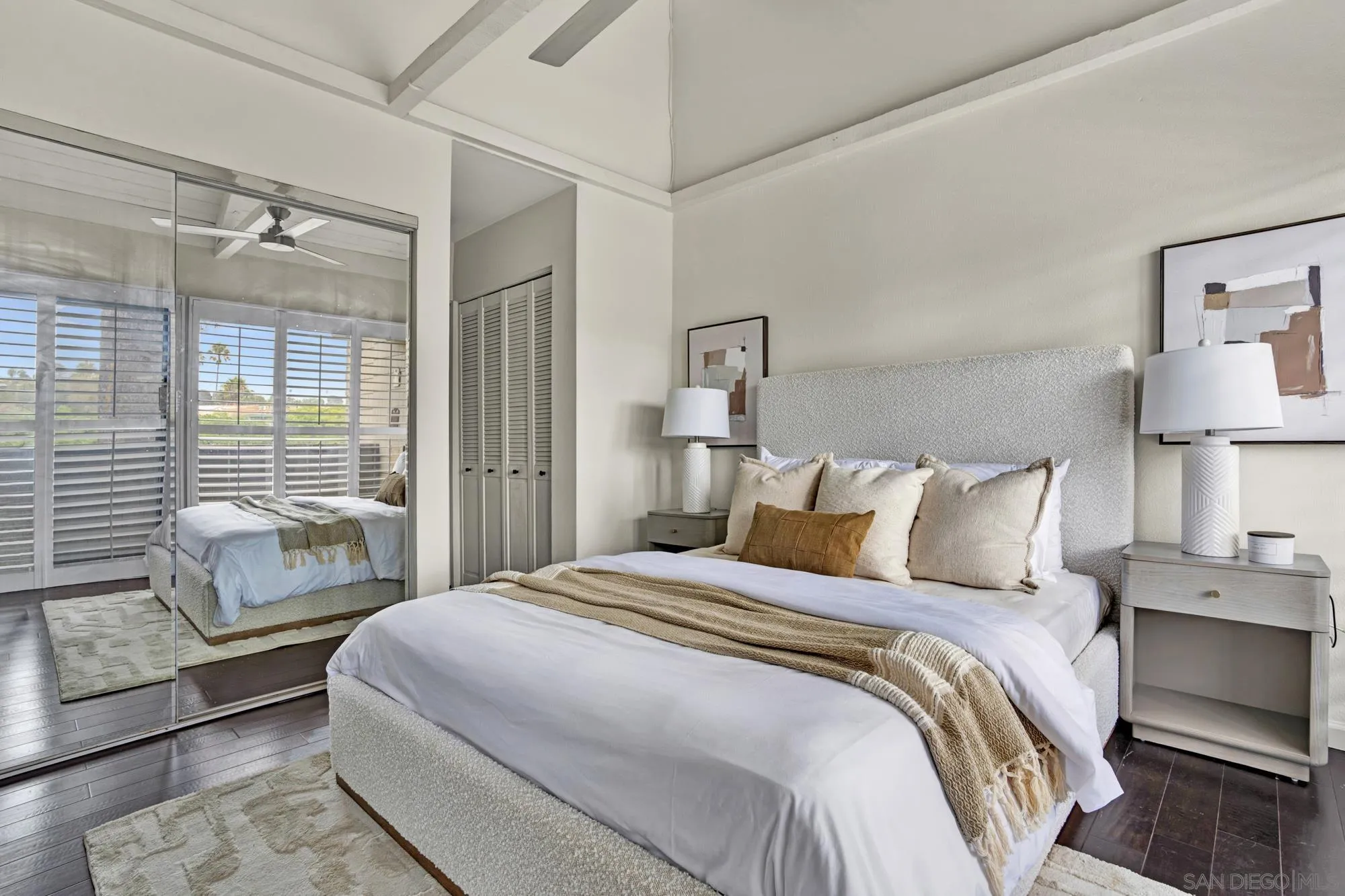https://cdn.realtyfeed.com/cdn/127/250037654/d2642a5bfa515b340db8820197da294e.webp