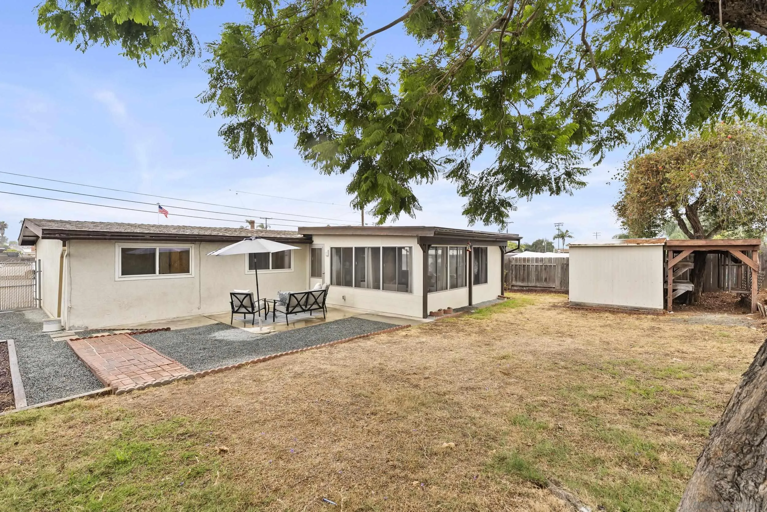 https://cdn.realtyfeed.com/cdn/127/250037656/70932e3ba91574fb89b9e7d21f990805.webp