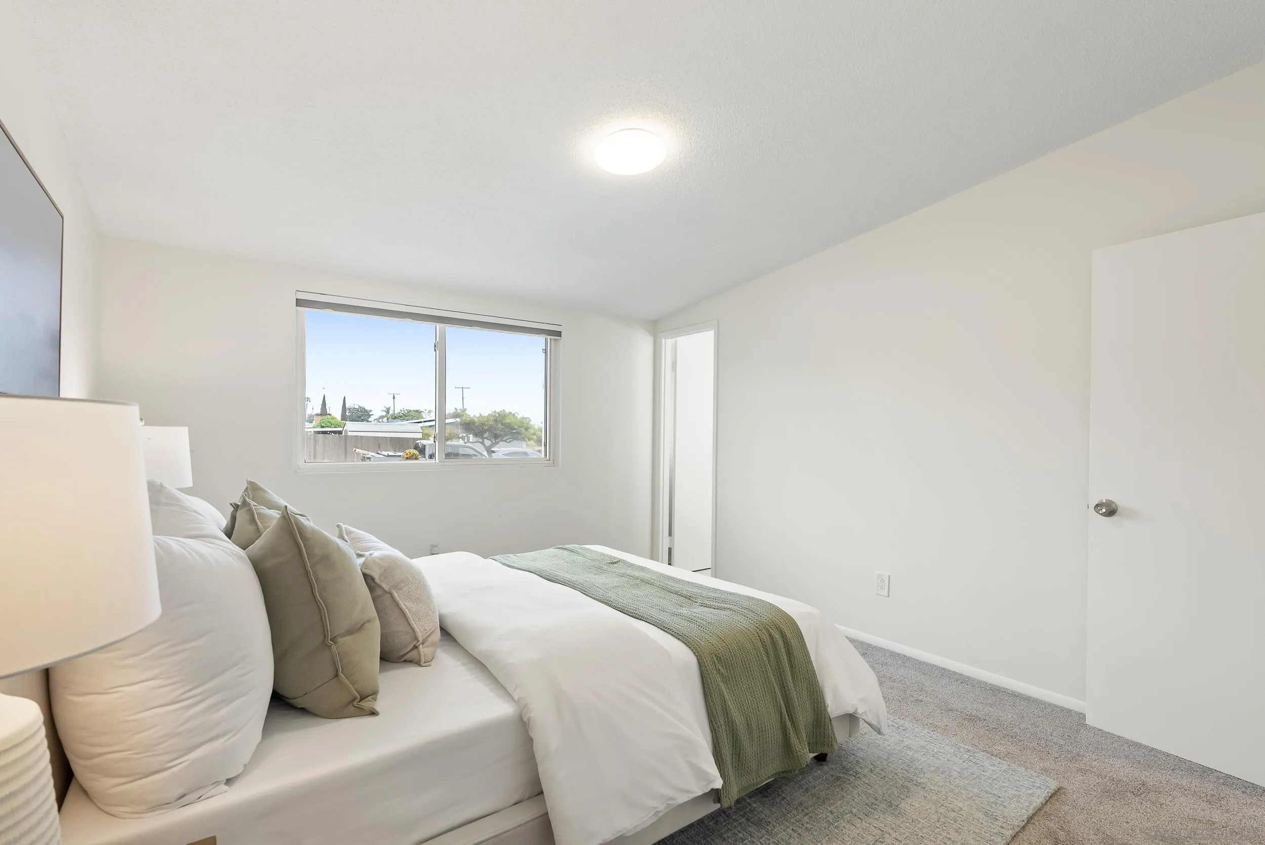 https://cdn.realtyfeed.com/cdn/127/250037656/9c755f0cbb5a19859a1cfd6929c33c39.webp