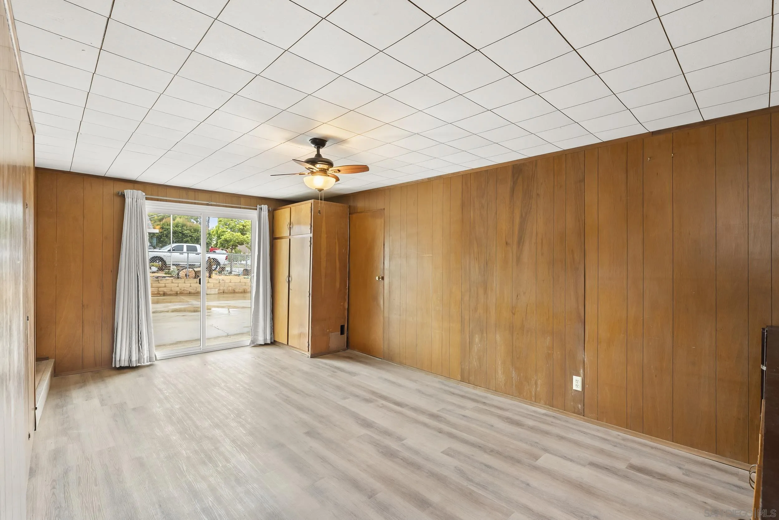 https://cdn.realtyfeed.com/cdn/127/250037656/bce5449b32efb94adc03f39dc5ec7765.webp