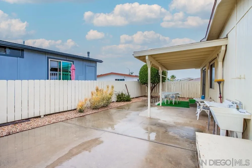 https://cdn.realtyfeed.com/cdn/127/250037657/31d9c379bc55be4fc272f72f96ddf242.webp