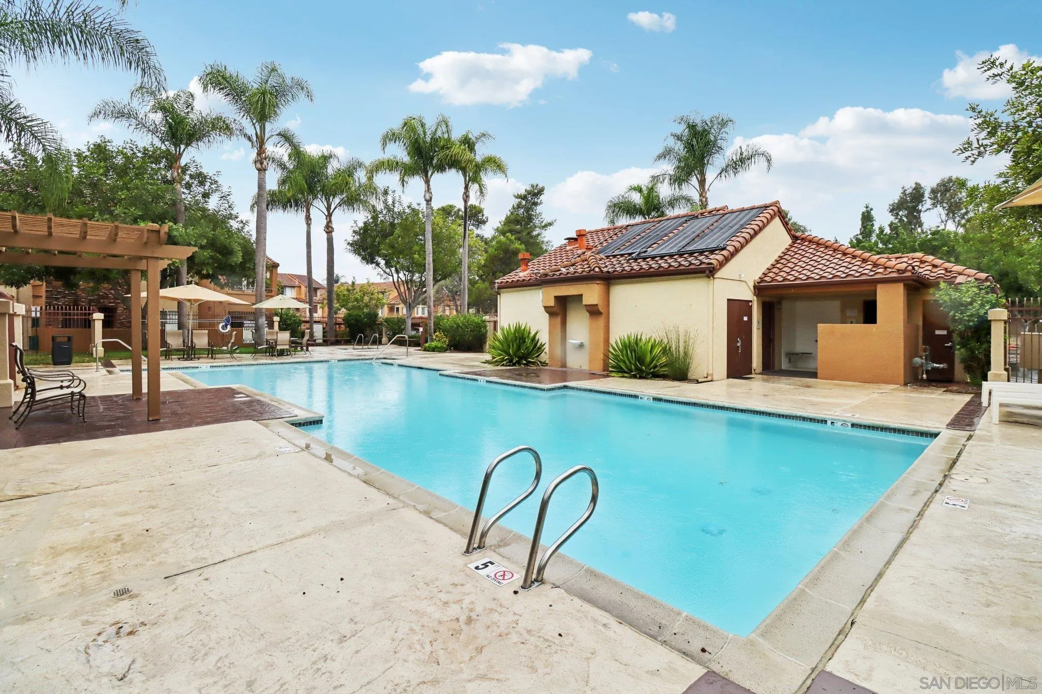 Photo #35: 250037661 Listing: Photo #35