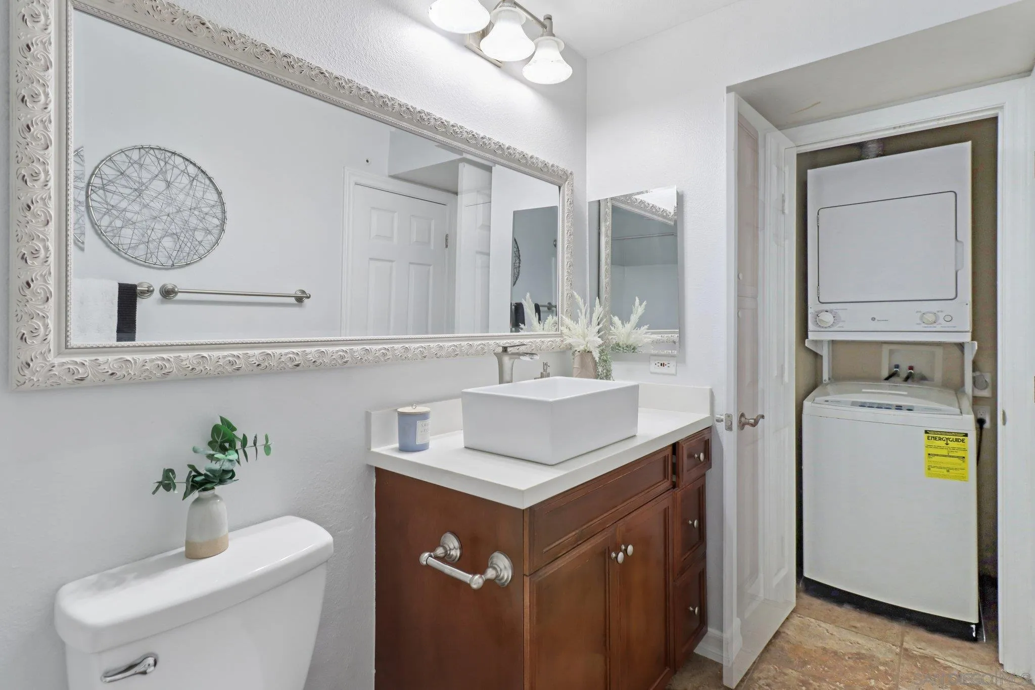 Photo #25: 250037661 Listing: Photo #25