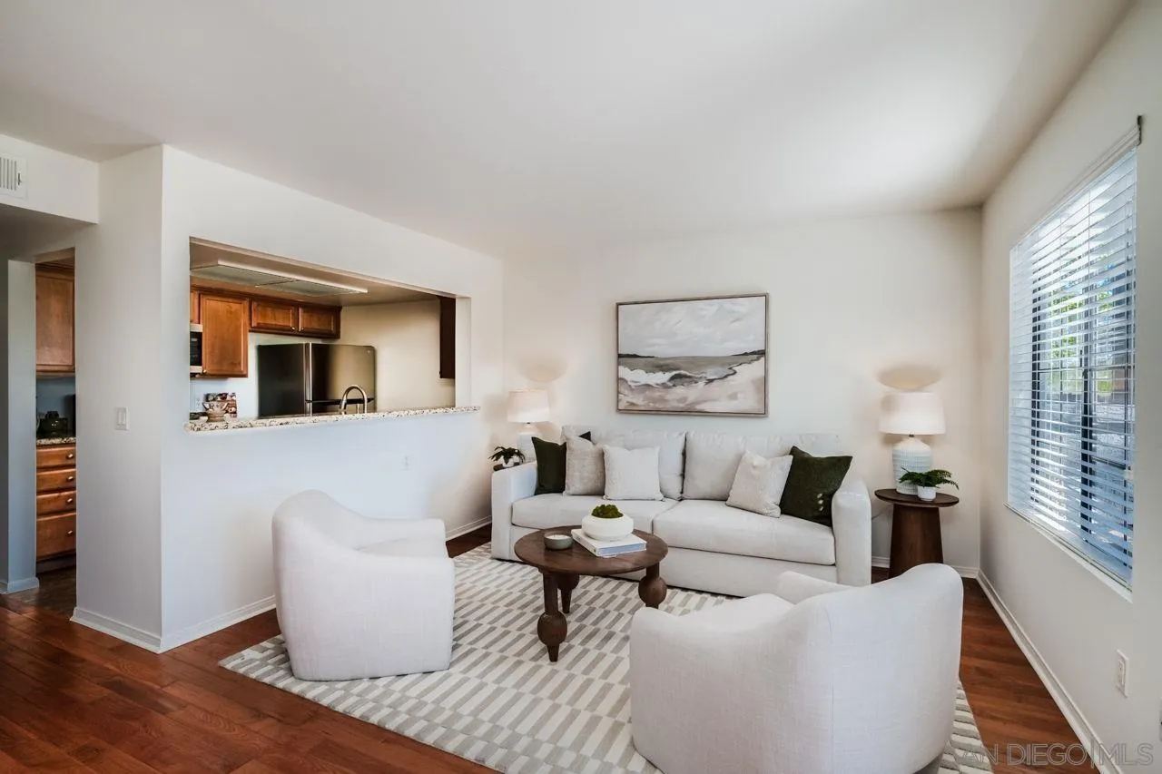 https://cdn.realtyfeed.com/cdn/127/250037664/0e39665fd150440b63228d9c25ebadbc.webp