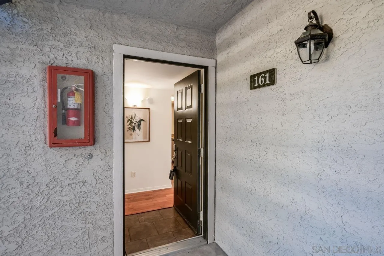 https://cdn.realtyfeed.com/cdn/127/250037664/9356c0b8f47fae0c113046f8c4a18ec8.webp