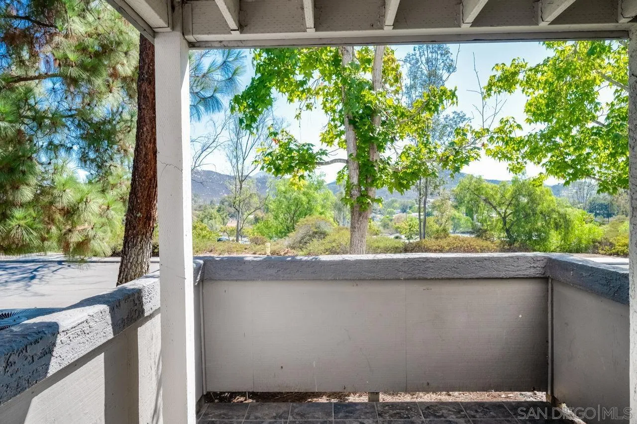 https://cdn.realtyfeed.com/cdn/127/250037664/9bea31ba92d452fb5b34339d2e3c8273.webp