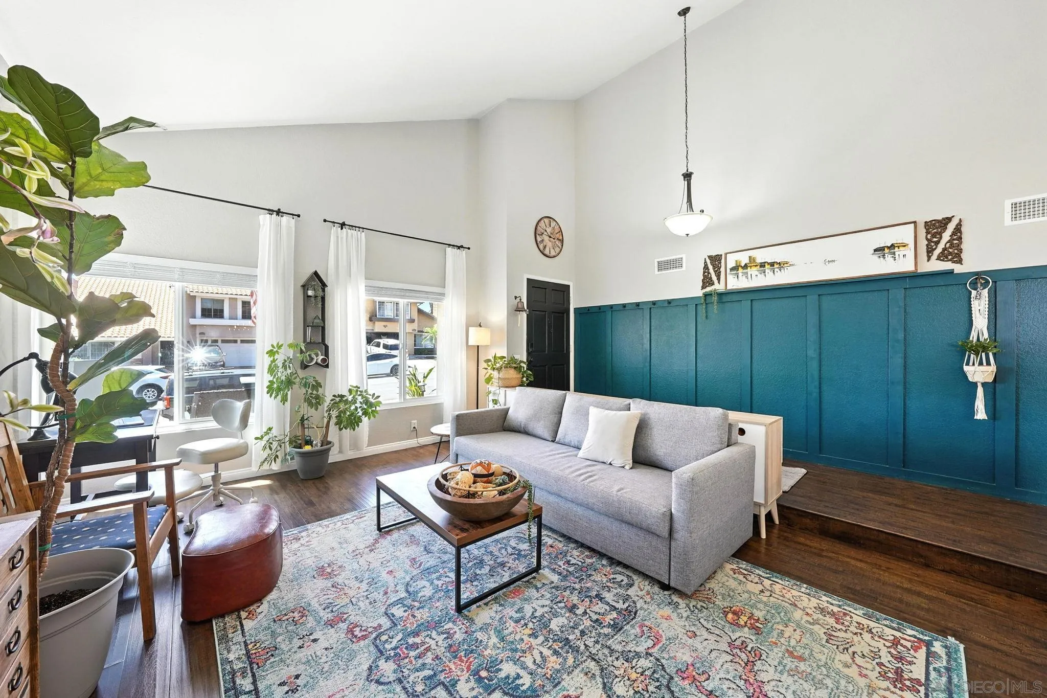 https://cdn.realtyfeed.com/cdn/127/250037665/2a92dbb41f058ca3891db1fa442a83be.webp