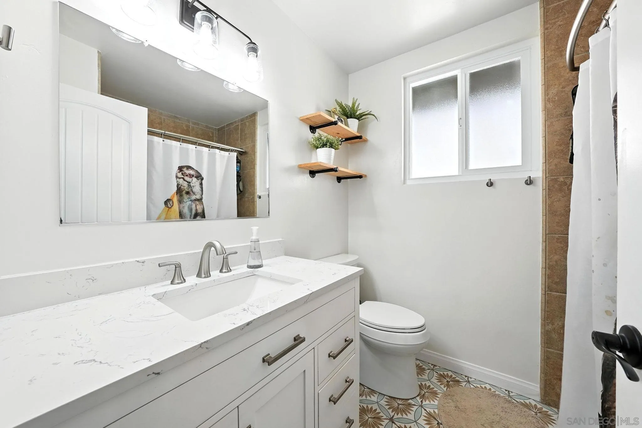 https://cdn.realtyfeed.com/cdn/127/250037665/a01a18222043f4cf6e952df98b1c0f1e.webp