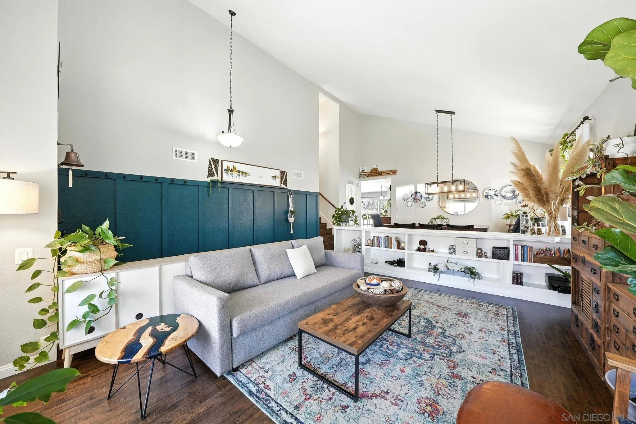 https://cdn.realtyfeed.com/cdn/127/250037665/ce7b9e75c39b778e270a0df4a0e4c890.webp