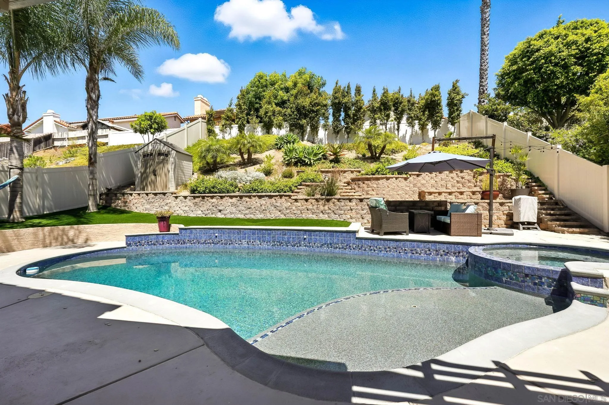 https://cdn.realtyfeed.com/cdn/127/250037665/d2a09ee91715b7a9b57695d6c2675732.webp