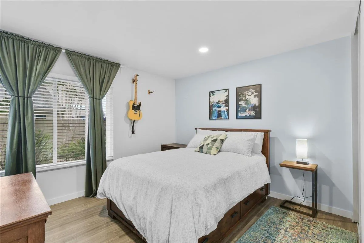 Photo #5: 250037667 Listing 
