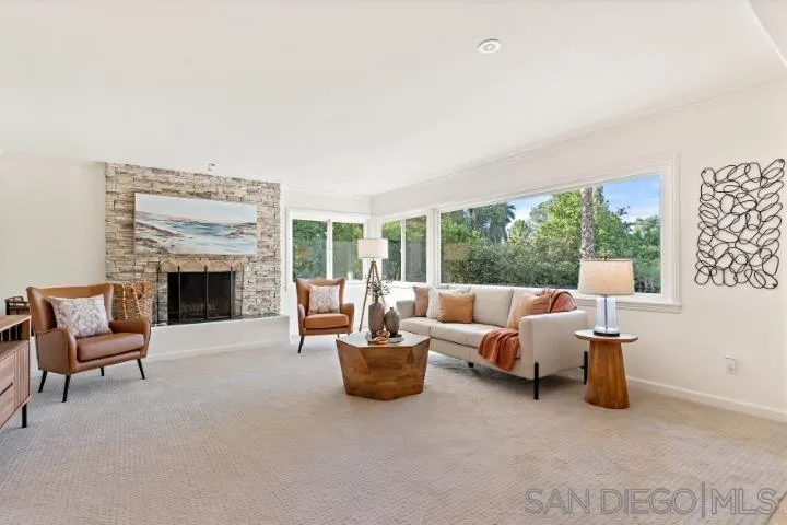 https://cdn.realtyfeed.com/cdn/127/250037669/70cb33f224ca40e60dd7498ea623d169.webp