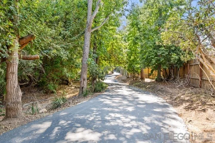 https://cdn.realtyfeed.com/cdn/127/250037669/9576b6ed8d240f94e19ba4a750453ada.webp