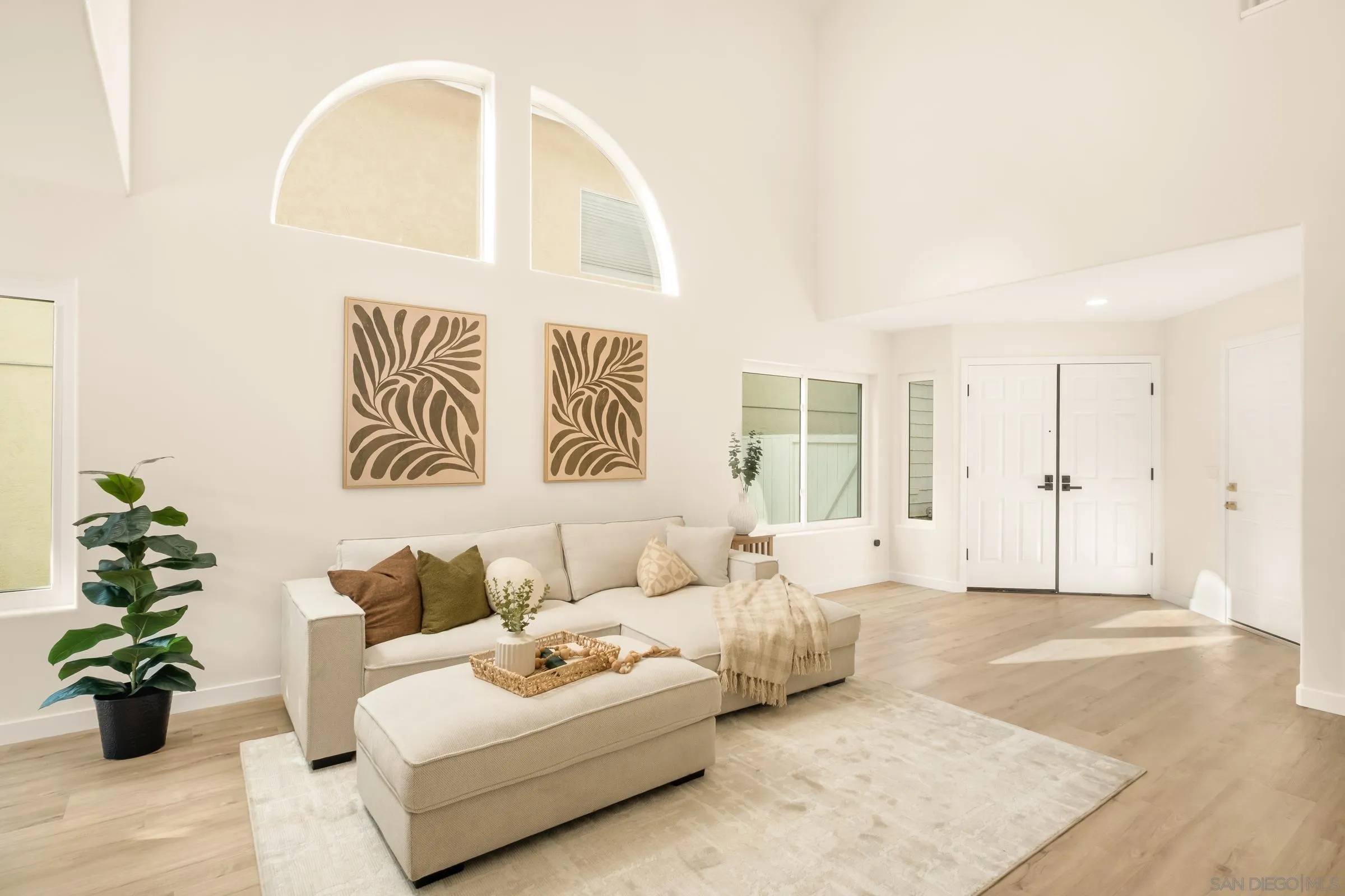 https://cdn.realtyfeed.com/cdn/127/250037678/4b5fd1c9fc192954fec885e280d403aa.webp