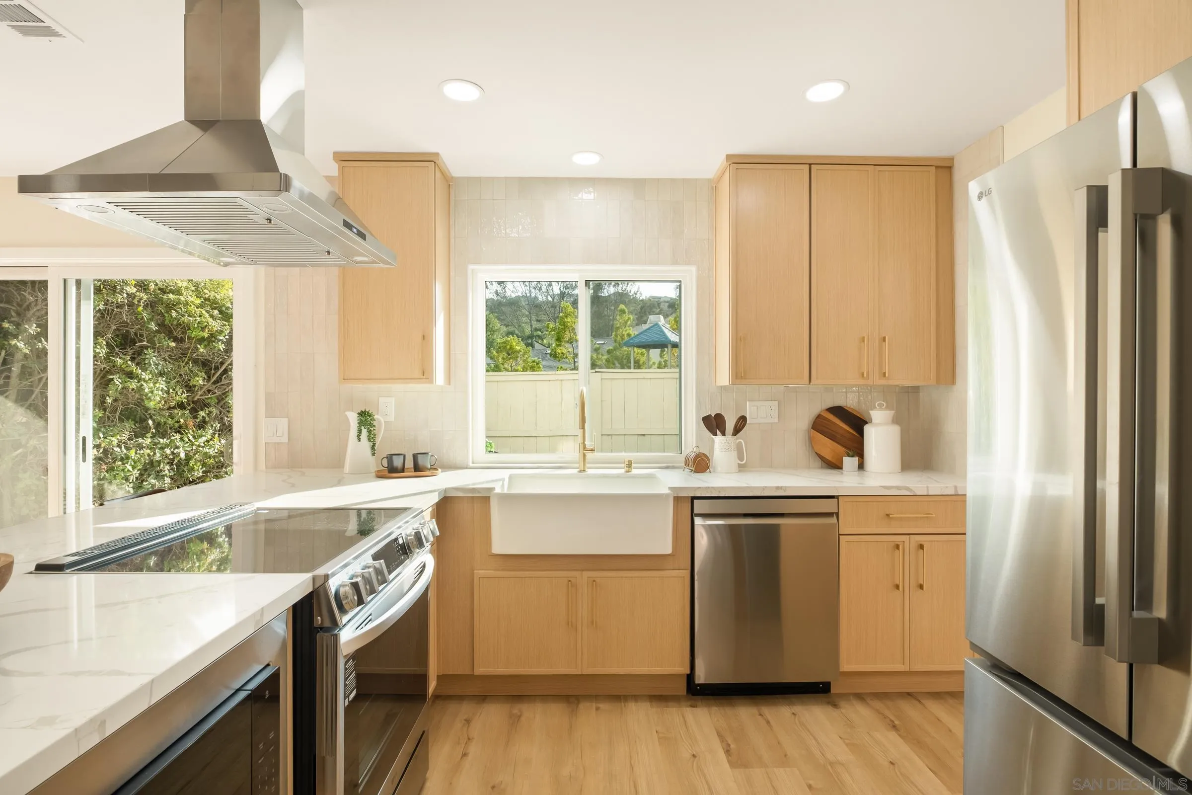 https://cdn.realtyfeed.com/cdn/127/250037678/6155ab8b28f4876b690d9fe04538a29e.webp