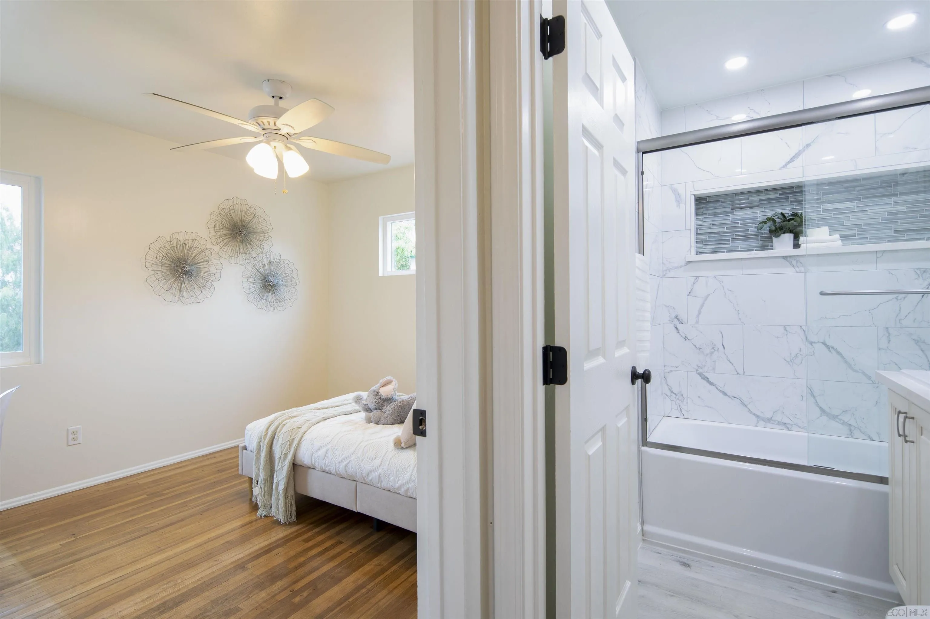 https://cdn.realtyfeed.com/cdn/127/250037681/b5d28350b7ebc0a452cf1b0064cdb940.webp