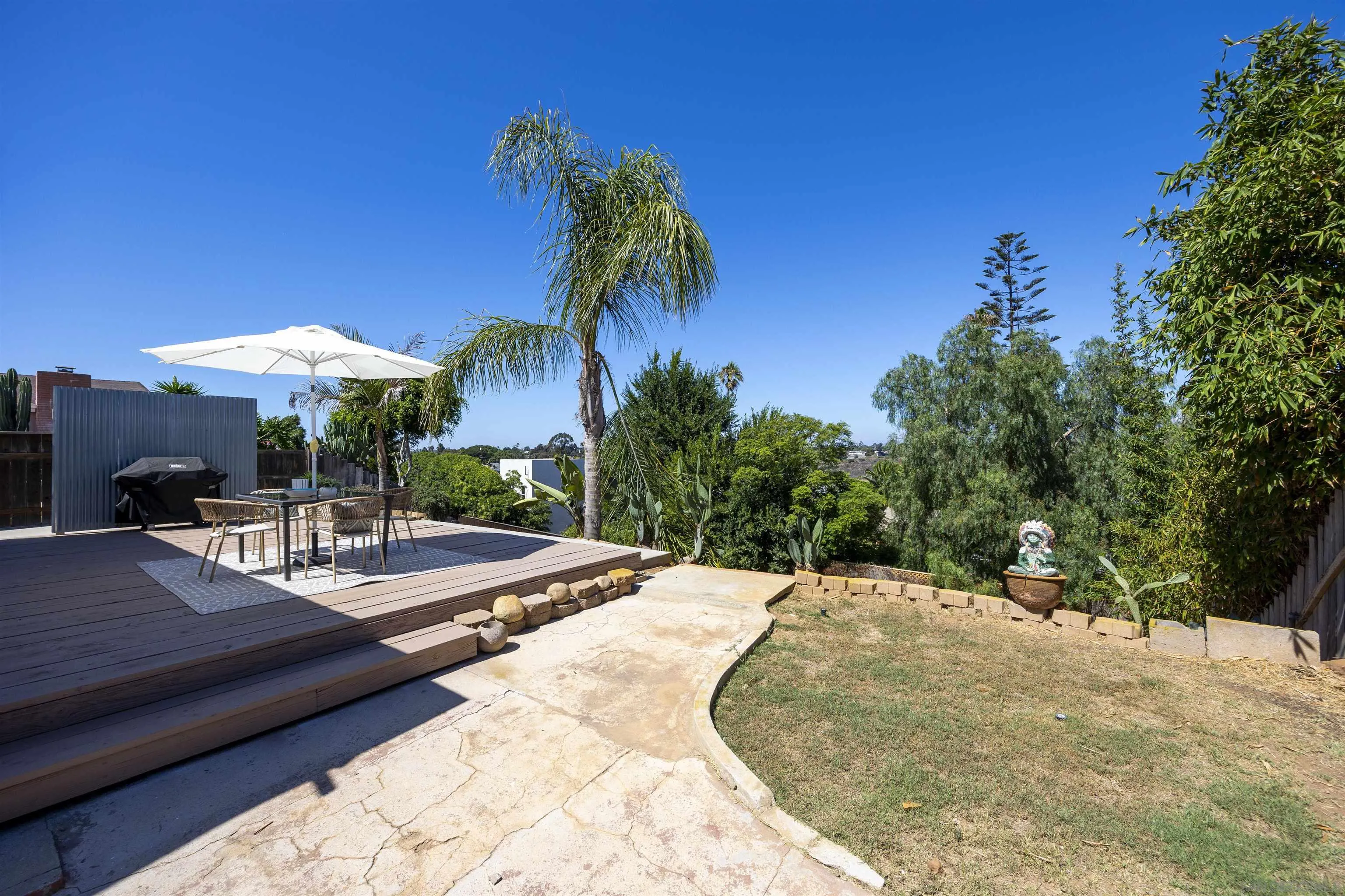 https://cdn.realtyfeed.com/cdn/127/250037681/c0dc786eced85f467d5e8afdd00ea36c.webp