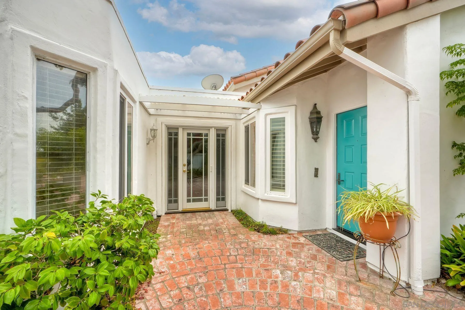 Photo #2: 250037684 Listing 