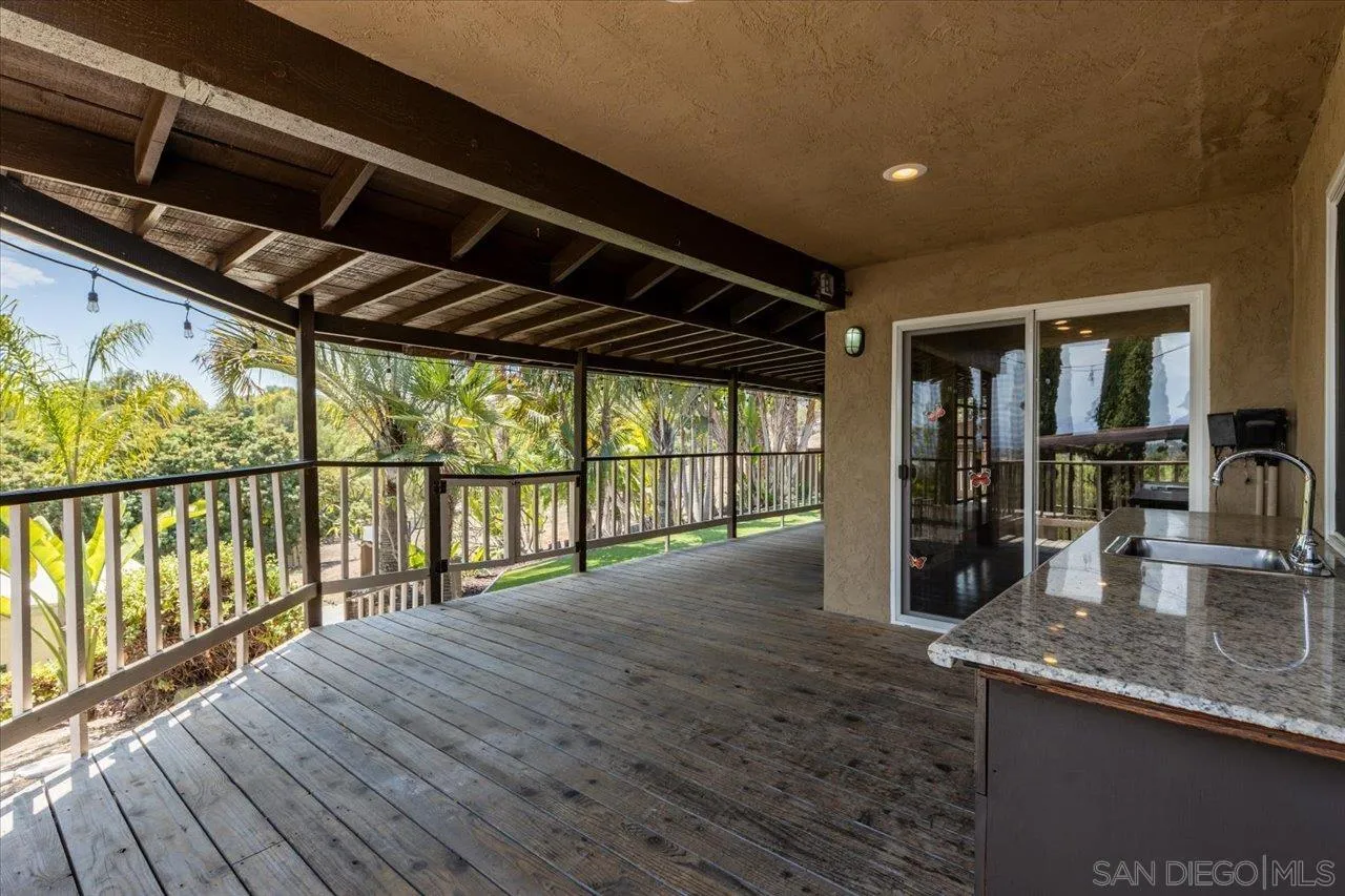 https://cdn.realtyfeed.com/cdn/127/250037691/92db04f5e30e7032851b2b56aa113522.webp