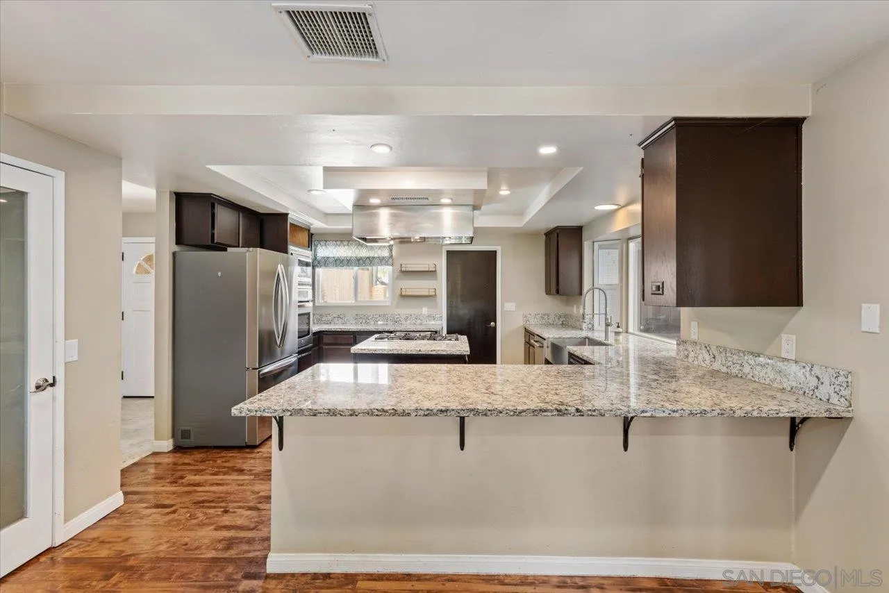 https://cdn.realtyfeed.com/cdn/127/250037691/92e3675cbc8427b0bb4dfa3404af6955.webp