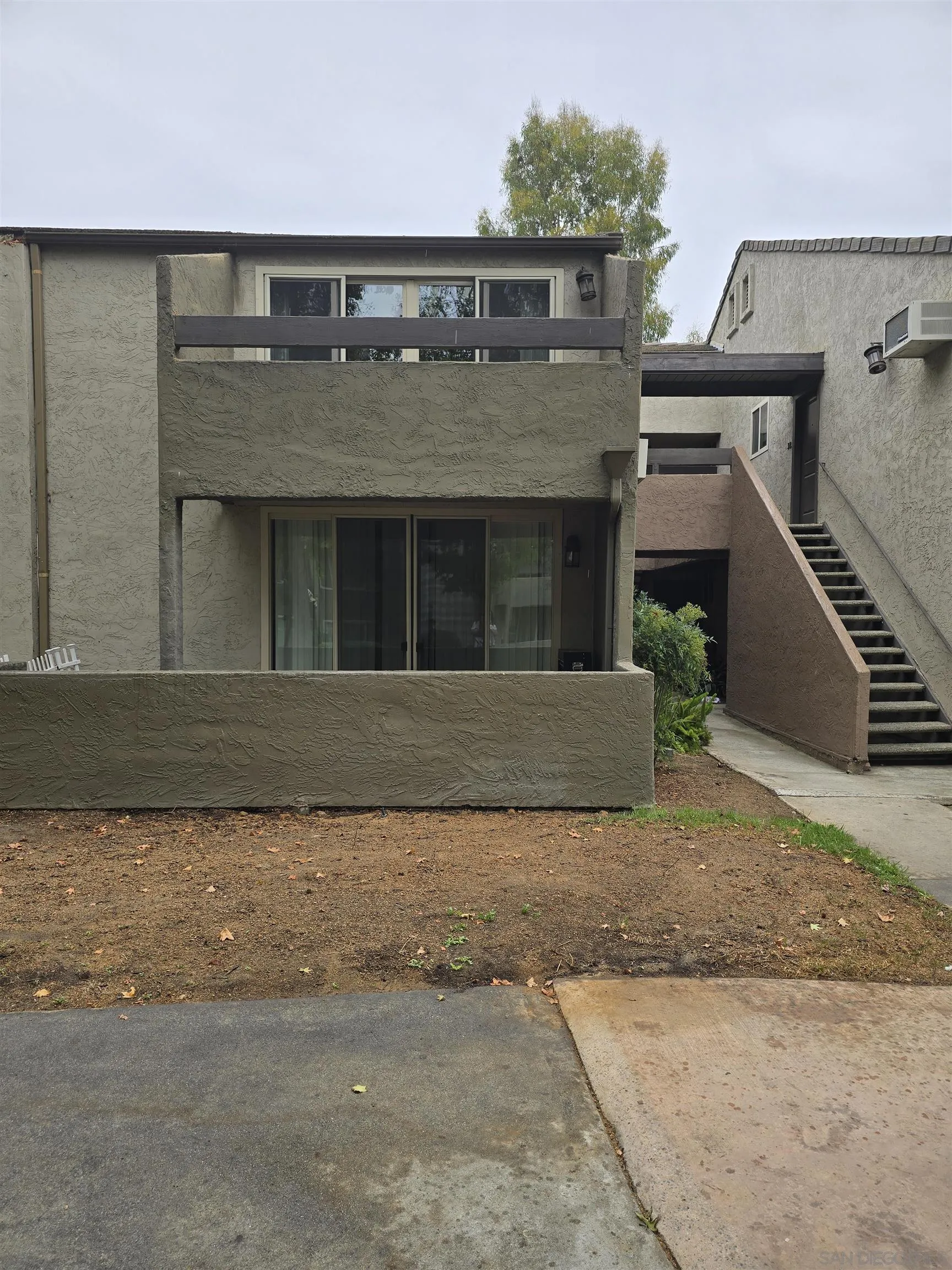 Photo #3: 250037692 Listing 