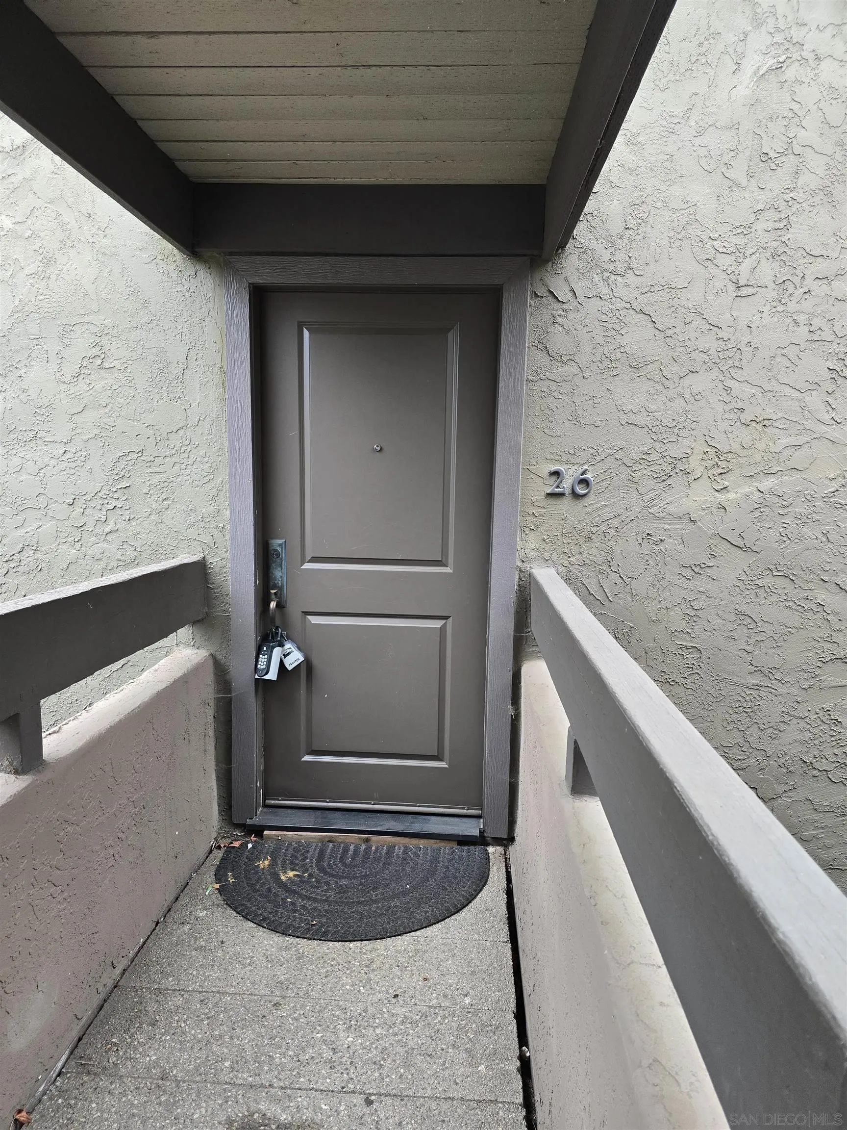 Photo #2: 250037692 Listing 